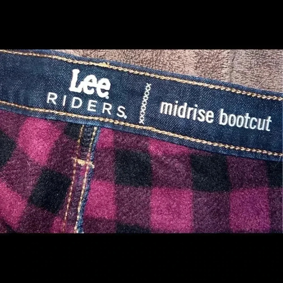 Lee Riders Midrise Bootcut Jeans Womens Size 14 Petite  Burgundy Fleece Lined - Picture 5 of 5